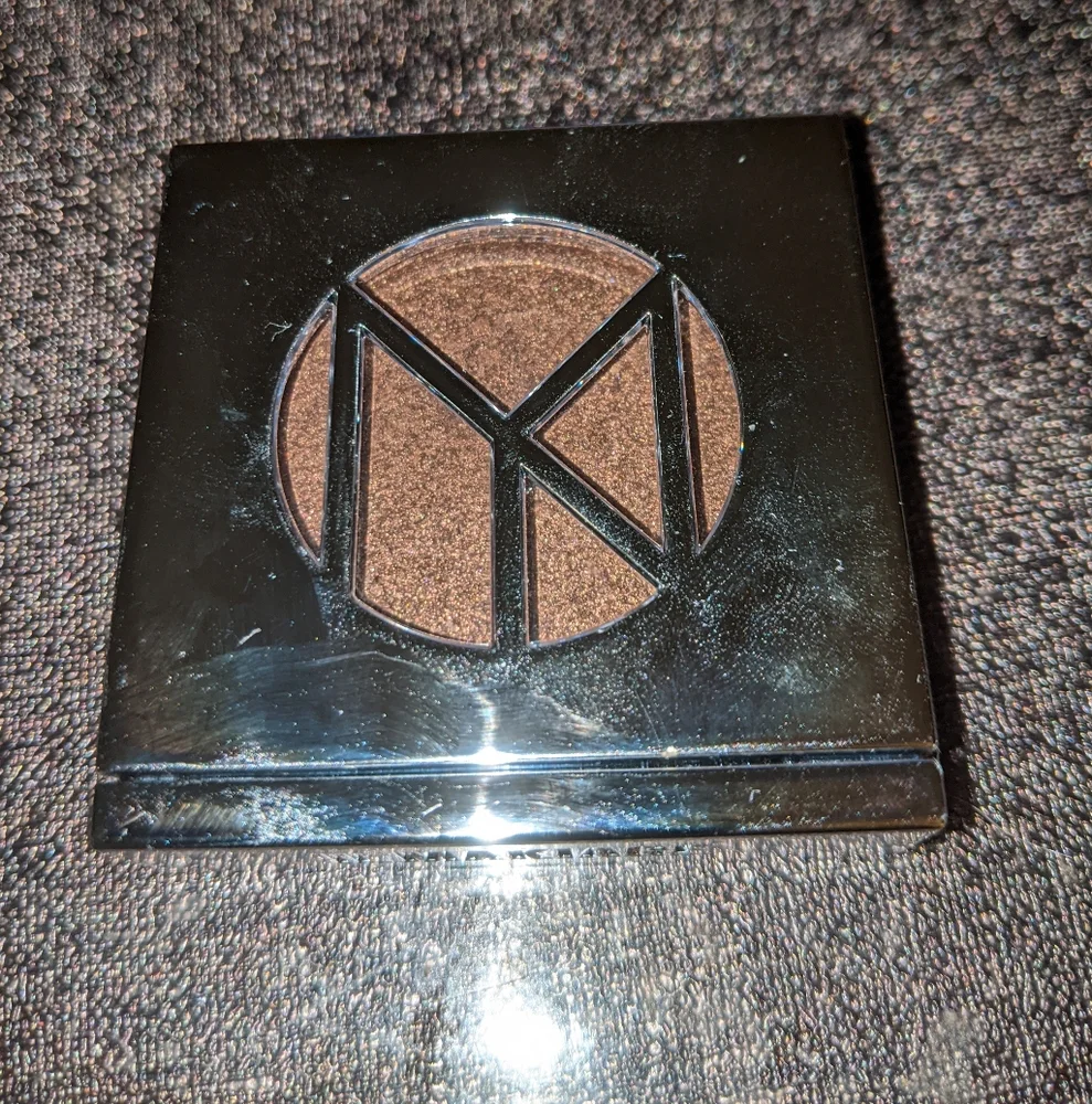 Il Makiage - Color Boss Eyeshadow News Flash 959 | 2.5 g